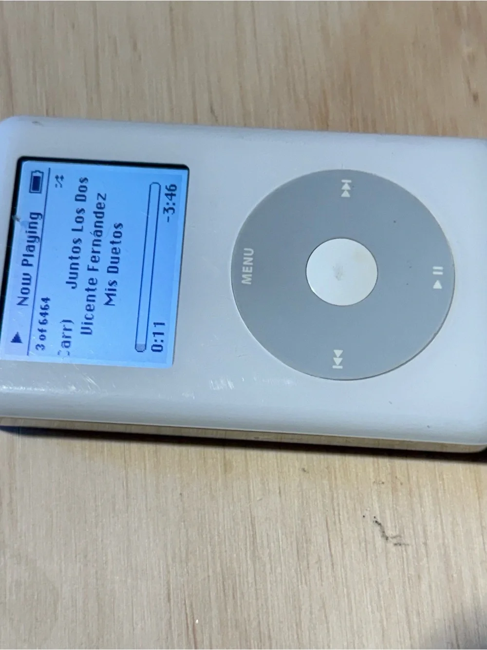 Apple iPod Classic 4thGen Model:A1059 40GB Whit Tested Good w/6464-Songs-Charg
